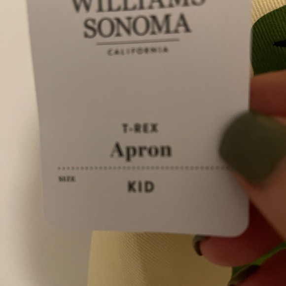 Kids aprons , mini was worn once and the dinosaur has never been worn - Picture 3 of 4